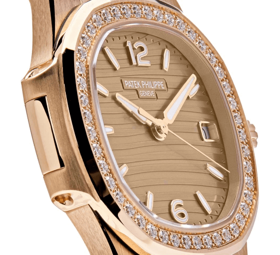 PATEK PHILIPPE 7118/1A - 010 - NAUTILUS SELF-WINDING - Image 3