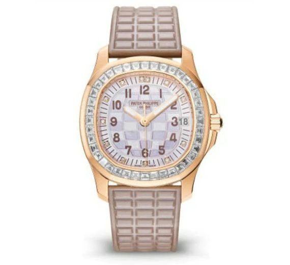 5072R - AQUANAUT SELF-WINDING