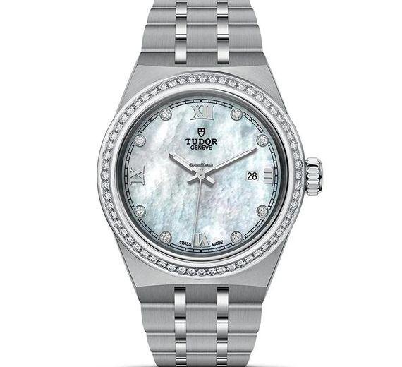 Tudor Royal