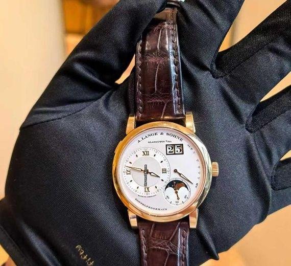 A. Lange & Söhne Lange 1