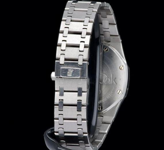 Audemars Piguet Royal Oak Perpetual Calendar - Image 2