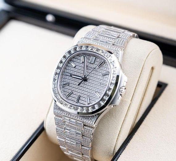 Patek Philippe Nautilus - Image 3