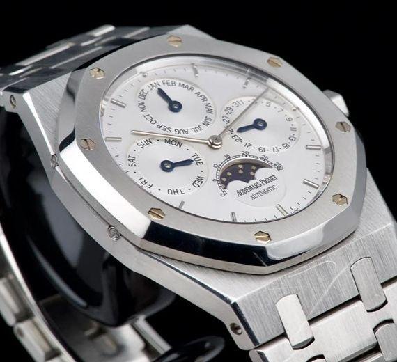 Audemars Piguet Royal Oak Perpetual Calendar - Image 3