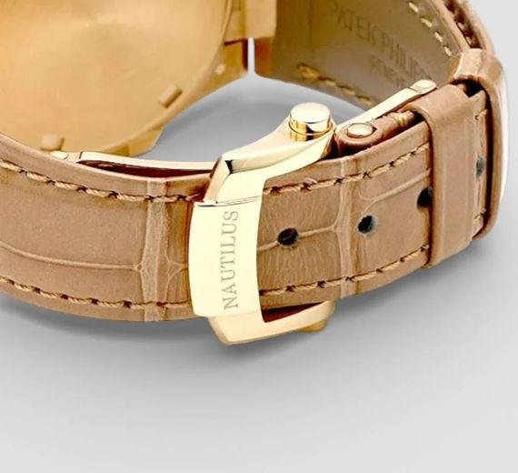 Patek Philippe Nautilus - Image 4