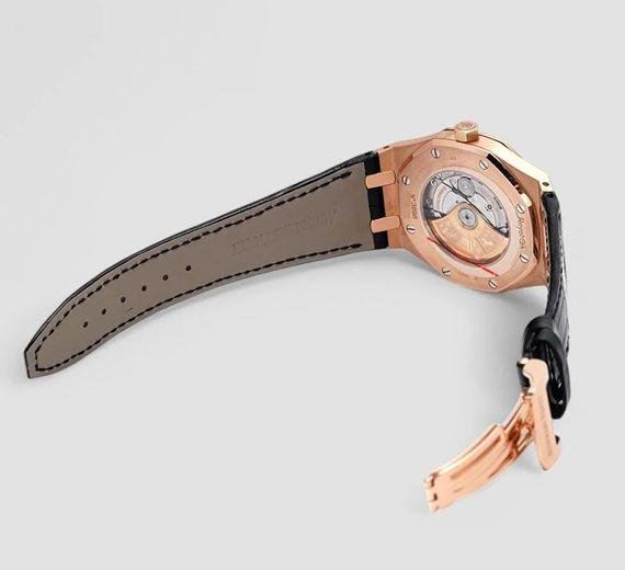 Audemars Piguet Royal Oak Selfwinding - Image 4